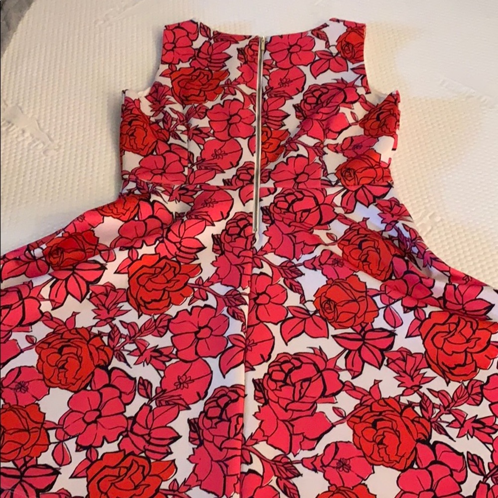 FLORAL DRESS - Picture 5 of 7